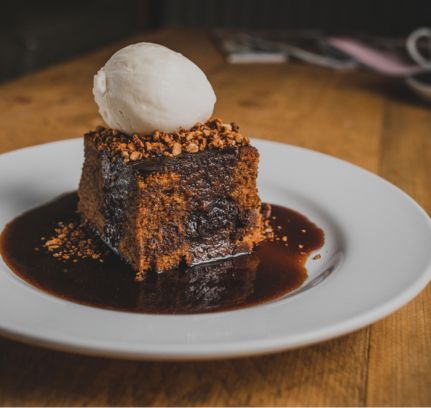 Sticky Date Pudding with Ice cream 